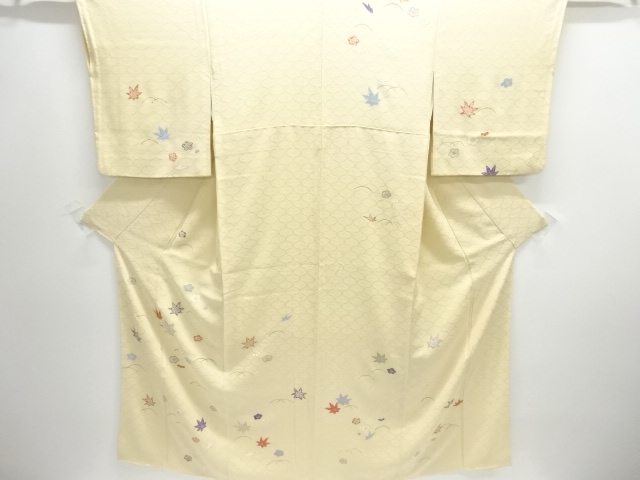 JAPANESE KIMONO / HOMONGI / UME & MAPLE